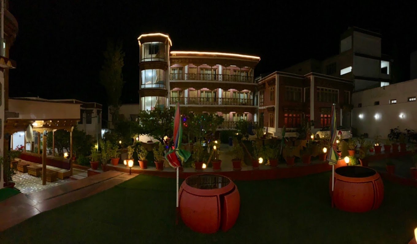 About hotel royal palace31