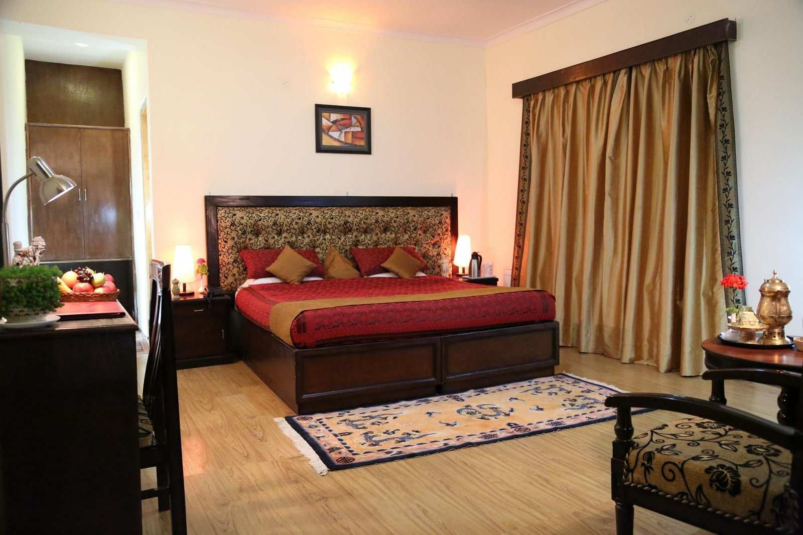 royal palace hotel5